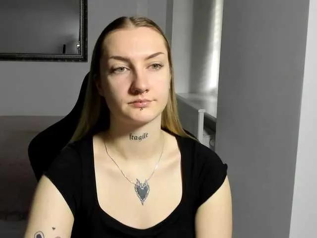 AlexaKisses — Freechat on BongaCams