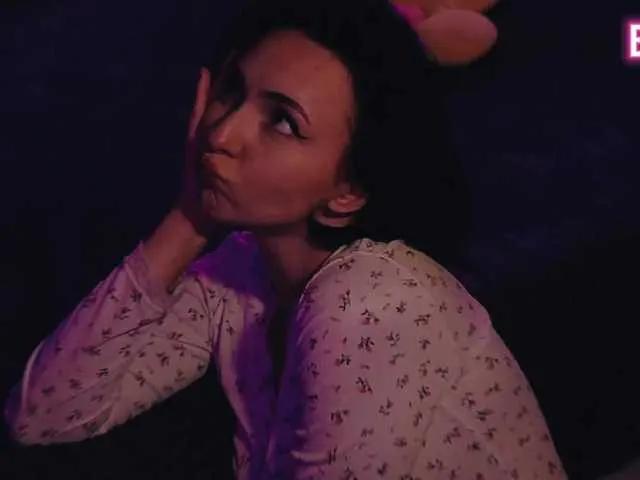 LollyGirlMoon on BongaCams 