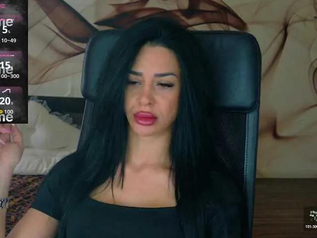 NaomiScarlett on BongaCams