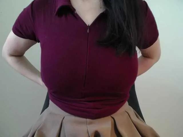 QueenHot92 on BongaCams 