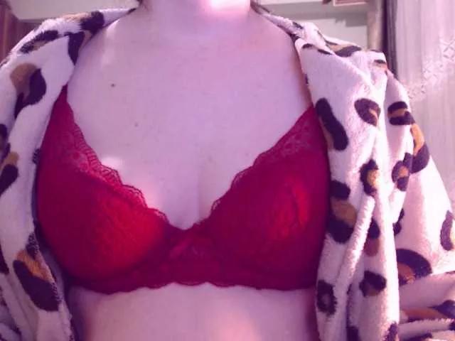 sweetbrunete on BongaCams 