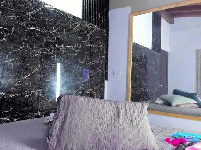 Yaya189 on BongaCams 