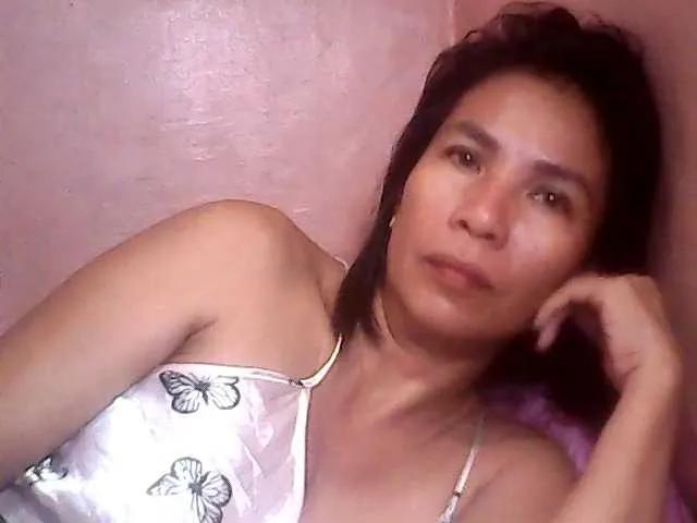 Yummyasian22 on BongaCams 