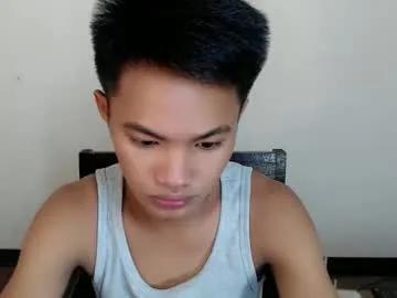 asian_lover05's avatar