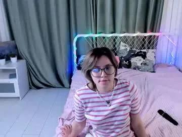 launakohan — Welcome to my room, I'm Kylie .  Let's make our day unforgettable!  Goal:  Show armpits     #new #nonude #shy #halloween #young [28 tokens remaining]