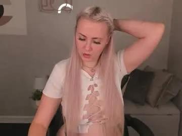 leslie_bell on Chaturbate 