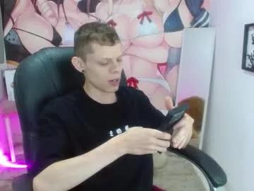 matthewboy_ on Chaturbate 