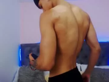 paradise_boy_s on Chaturbate