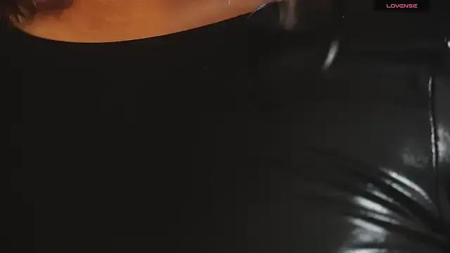 ambar_rosse25 on StripChat 