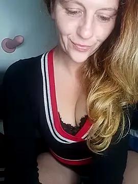 anayshotgirl's avatar