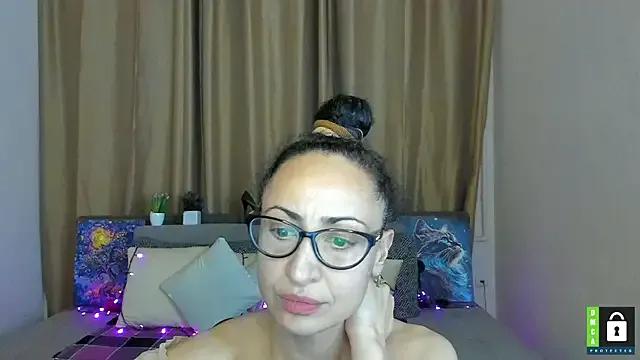 Arianasweety23 on StripChat 