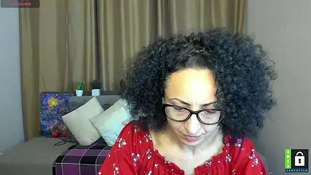 Arianasweety23 on StripChat 