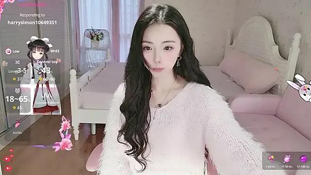 Bella-ox on StripChat 