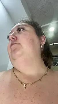 Chloee_Peach's avatar