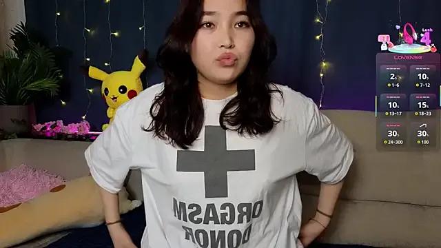 ColettaMejias — touch my hips ~