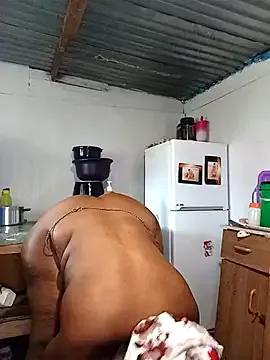 curvyloneah75's avatar