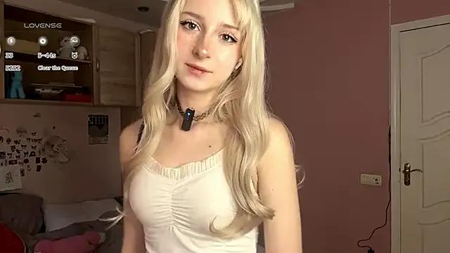 FridaAaberg's avatar