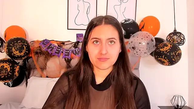 Hanna_Evans__ on StripChat 