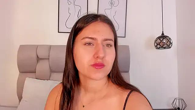 Hanna_Evans__ on StripChat 