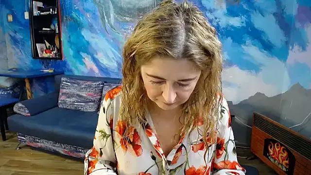 Helen1974 on StripChat 