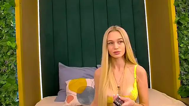 KristinaDane — oil on ass