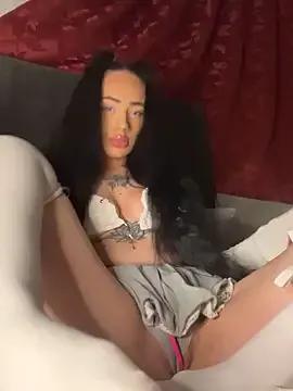 LilyanaRoseMaye on StripChat 