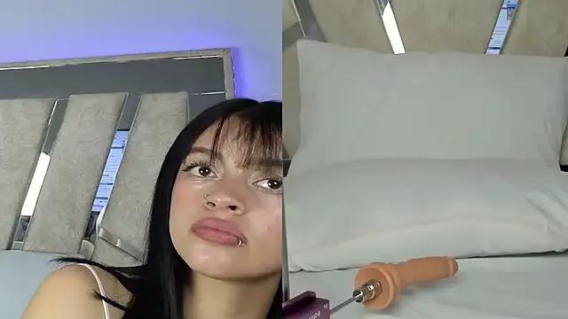 lissastone on StripChat 