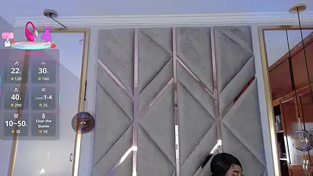 Lola_King on StripChat 