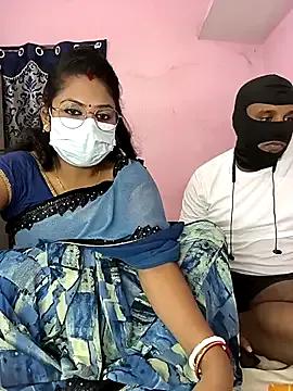 Lovlycouple1 on StripChat 