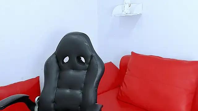 milk_candy18 — Freechat on StripChat