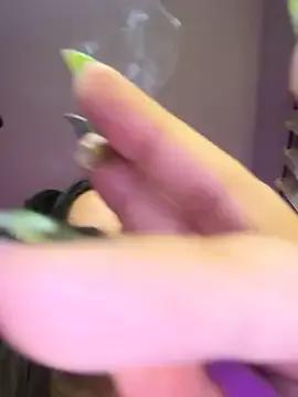 Mizztikaa — Wet my pussy + anal plug + spanks