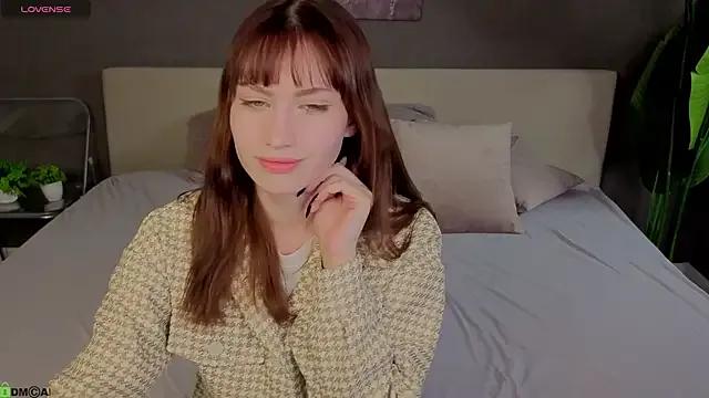 Mollly_Rouge on StripChat 