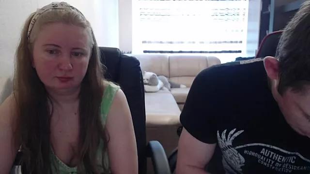 PeterAndJen on StripChat 