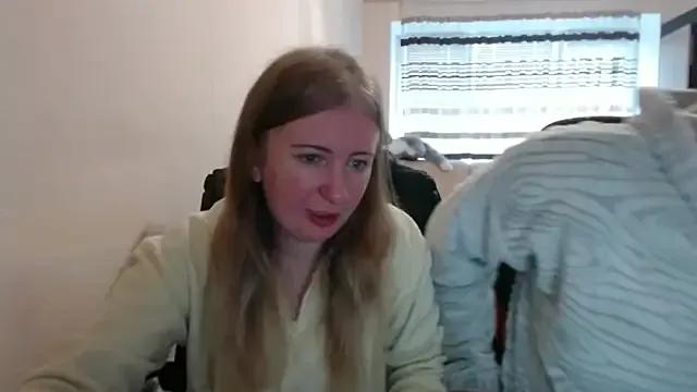 PeterAndJen on StripChat 