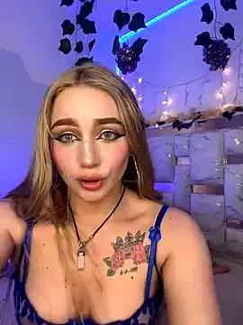Sara_Sophia420 on StripChat 