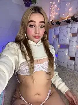 Sara_Sophia420 on StripChat 