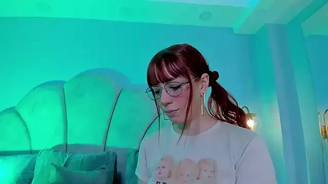 sweeet_peach on StripChat 