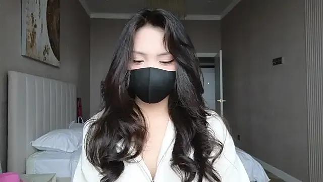 TammiLou on StripChat 