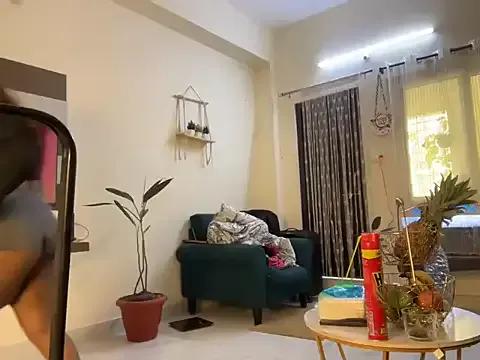 Telugu_dreamgirl_maaya — naked oily