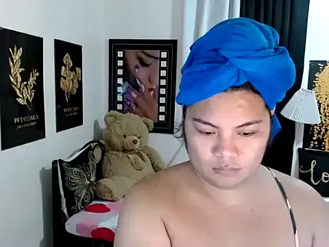 TSbrianaHugeCock