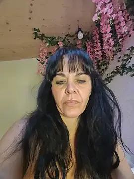 VioletJasmin's avatar